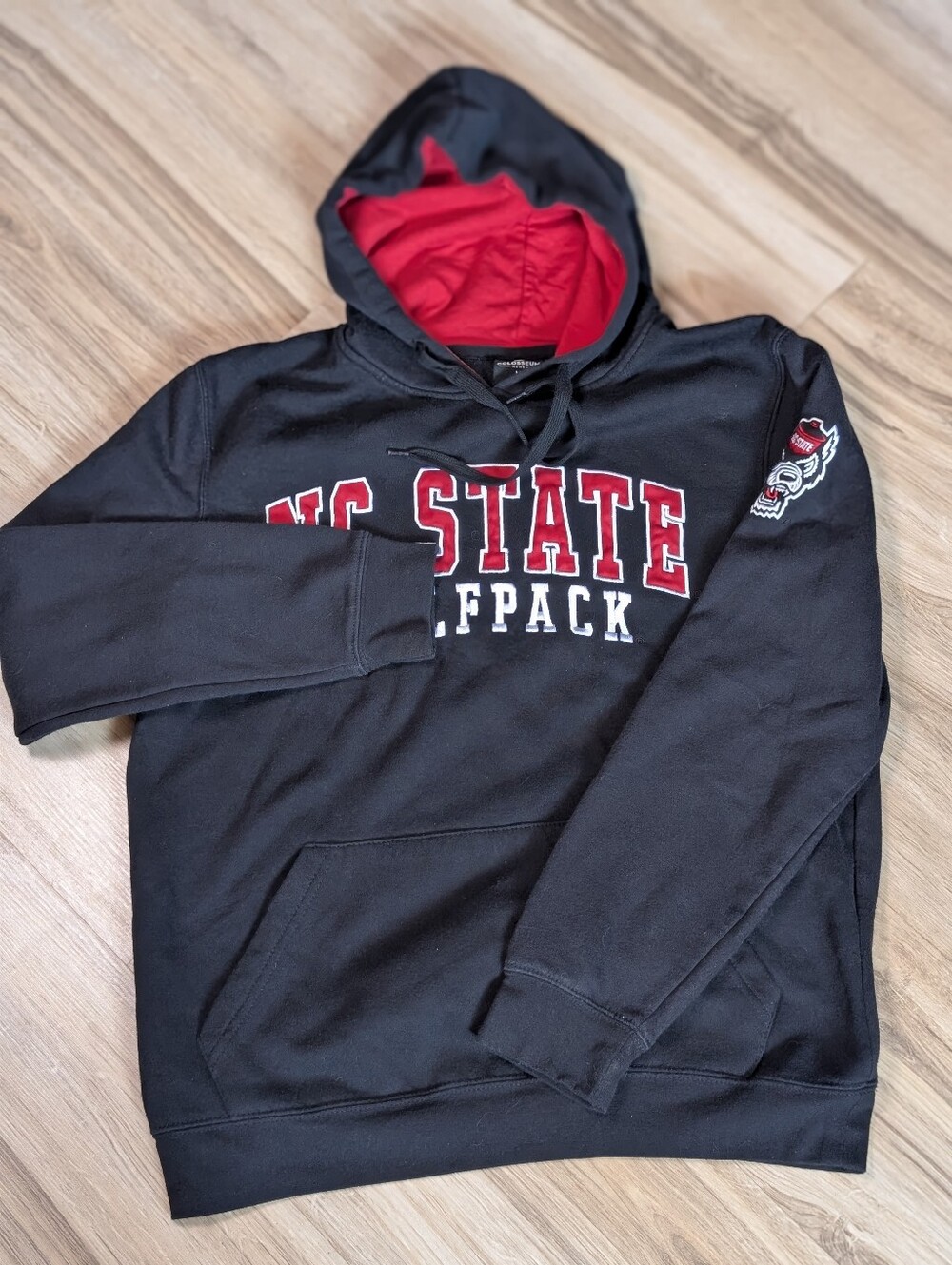 Colosseum NC State Wolfpack Sunrise Pullover Hoodie